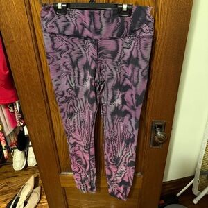 Nike Pink and Black Patterned Leggings